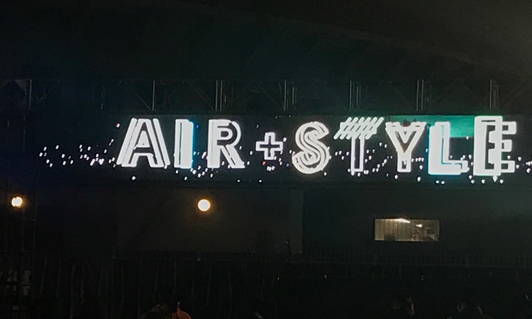 event_signage_air_and_style